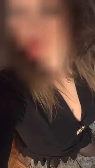 Alina, 35
