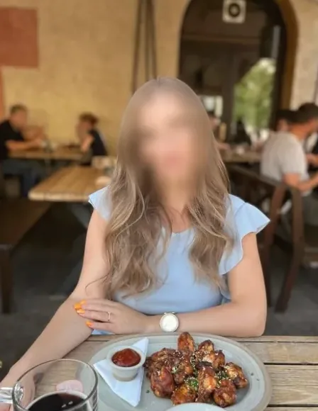 Aylin, 32