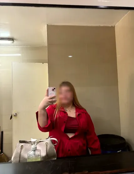 Cara, 26