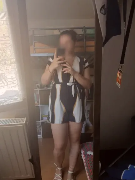 Carina, 22