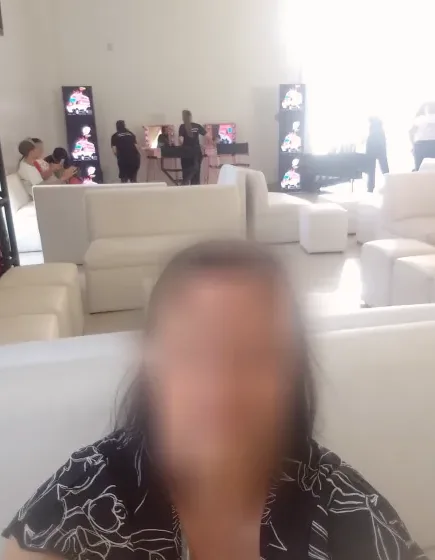 Denise, 36