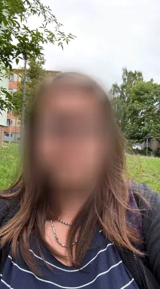 Jana, 27