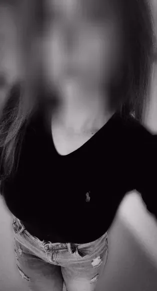 Katharina, 26