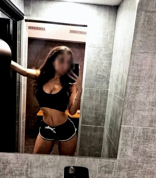 Lea, 31
