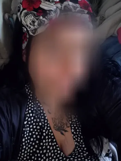 Leonie, 36