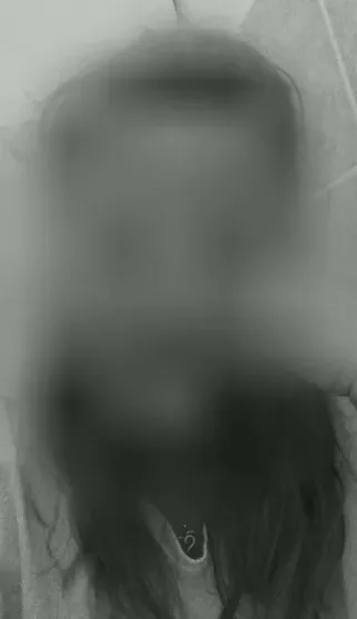 Nina, 30