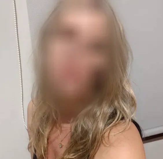 Sarah, 36